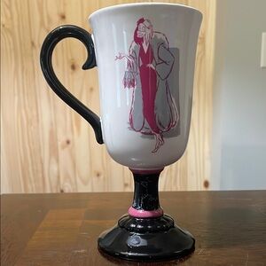 Hallmark Disney Villans Cruella de Vil Goblet Mug